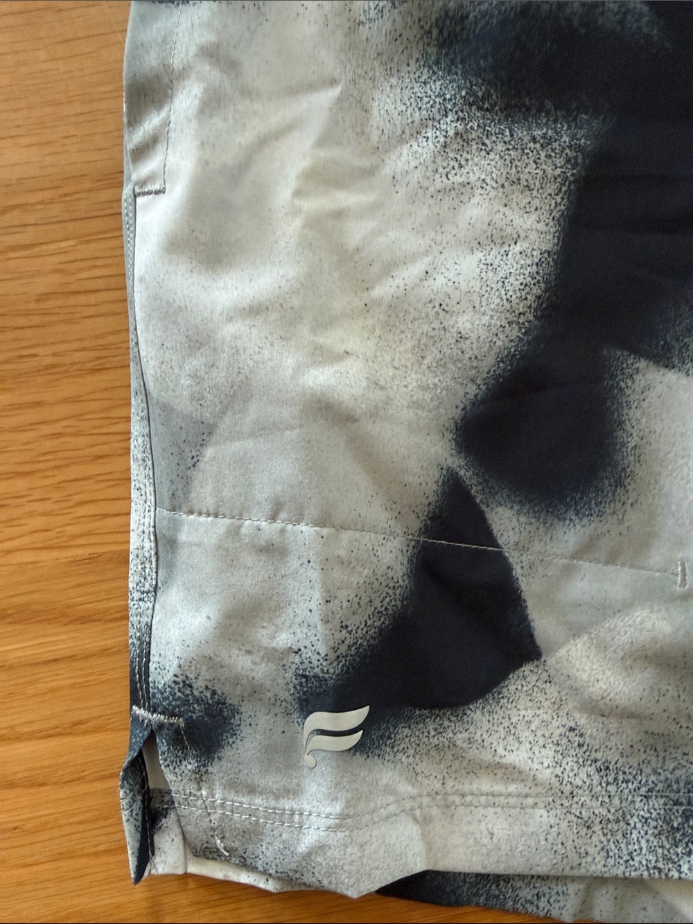 Men's Fabletics 5” Shorts - Navy & Light Gray - Picture 2 of 4